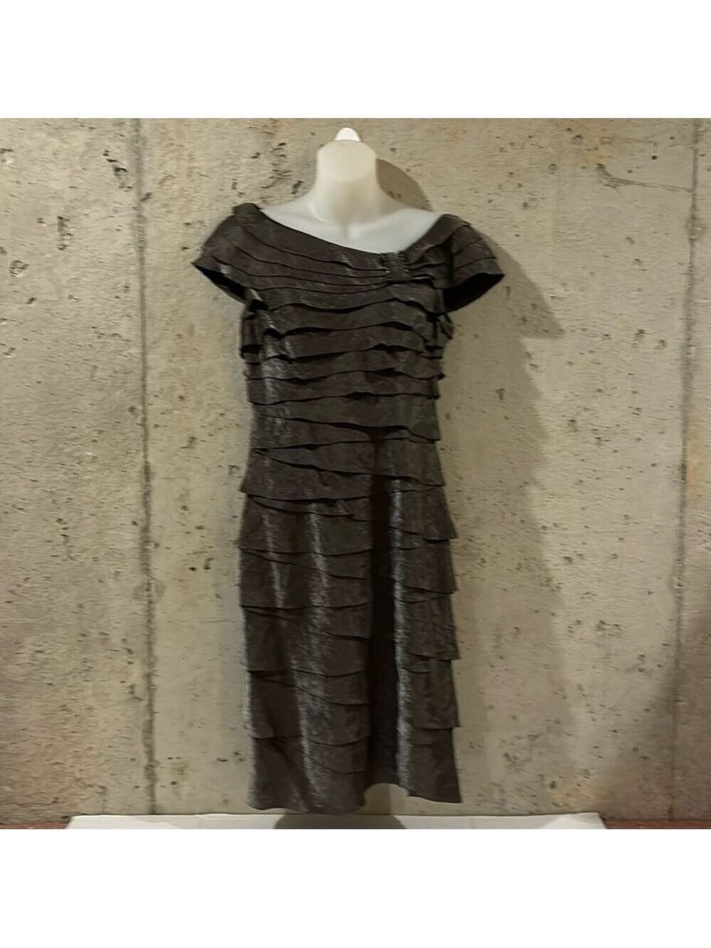 London Times Taupe Layered Shimmery Fabric Dress - Size 6